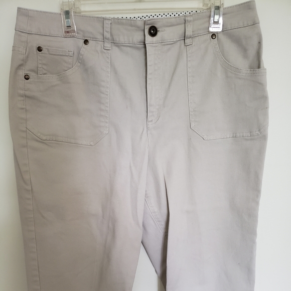 Christopher & Banks Pants - Christopher & Banks Khaki Bermuda Shorts Size 14